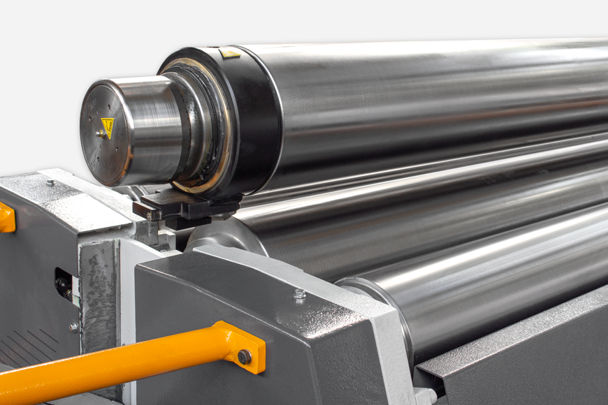Oberwalze Die Oberwalze wird von einem Hydraulikmotor angetrieben.